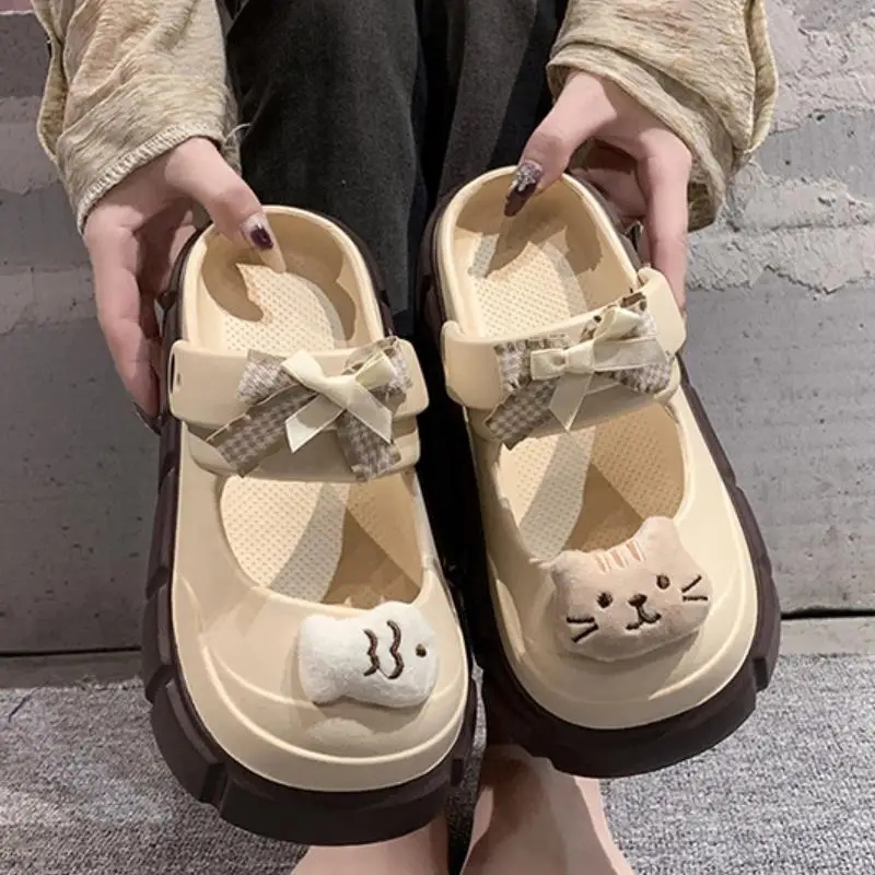 أحذية كلوغ نسائية جديدة وعصرية - مراجعة Korean Street Fashion Female وسعره