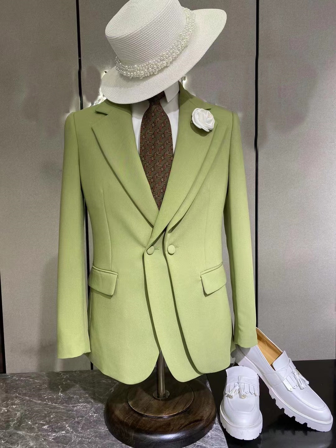 تخصيص أحدث تصميم موضة الأخضر ب - مراجعة Street Fashion Jacket Men وسعره